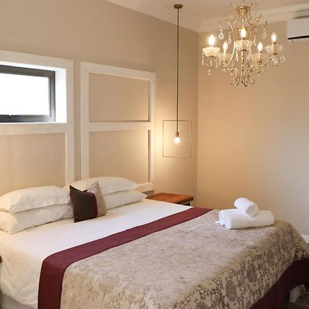 Boutique Guesthouse Mariental Bagian luar foto