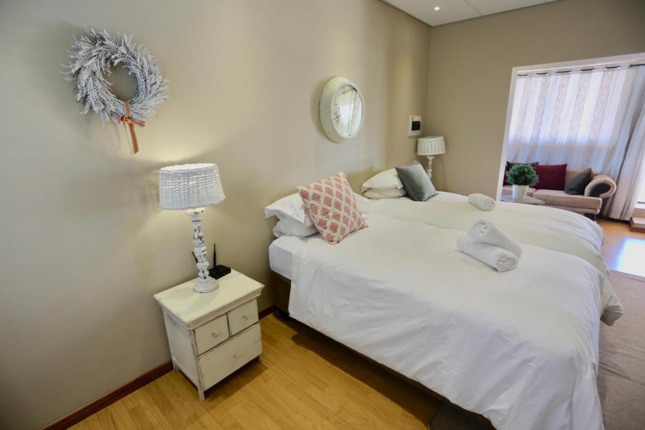 Boutique Guesthouse Mariental Bagian luar foto