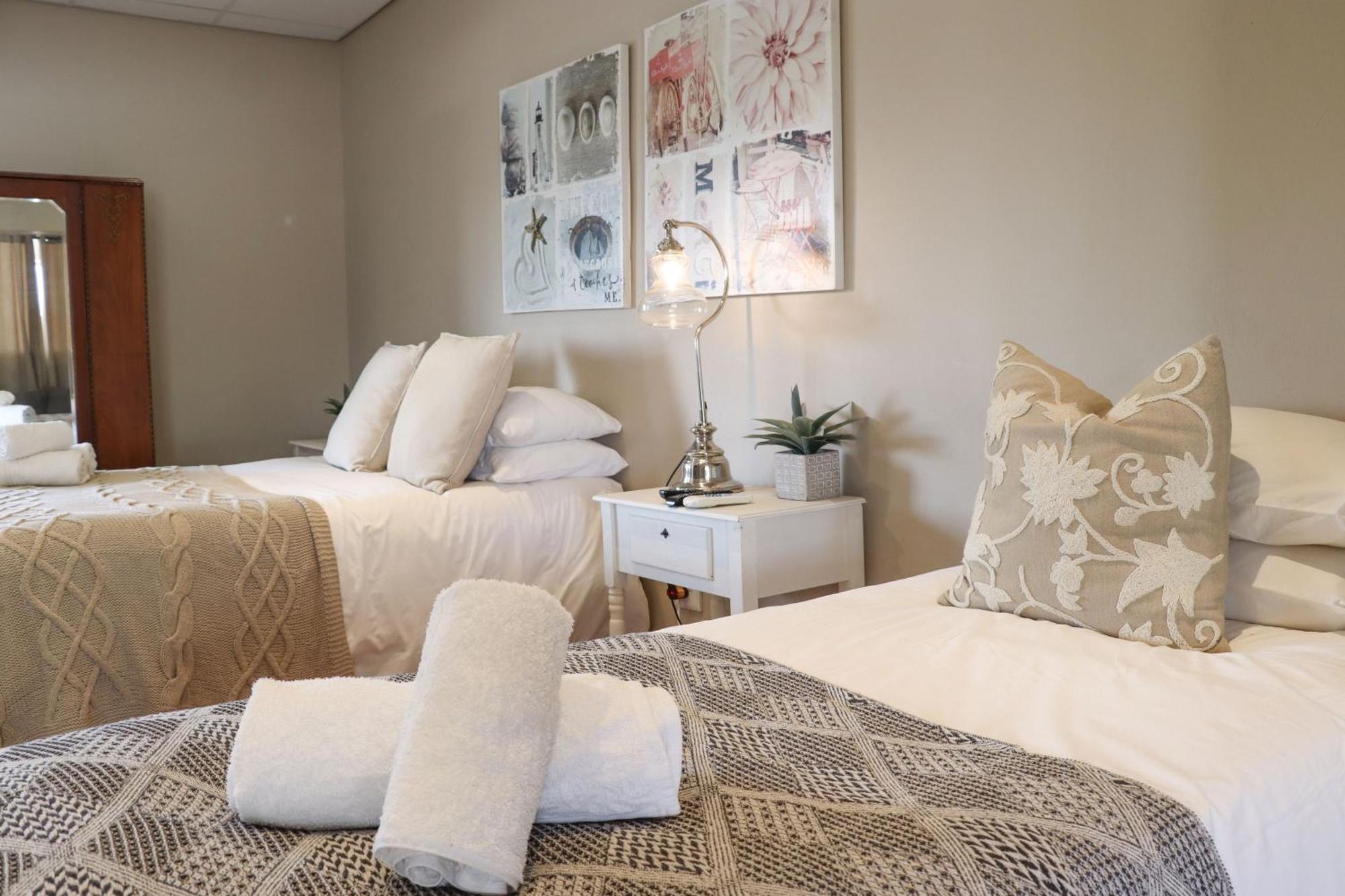Boutique Guesthouse Mariental Bagian luar foto