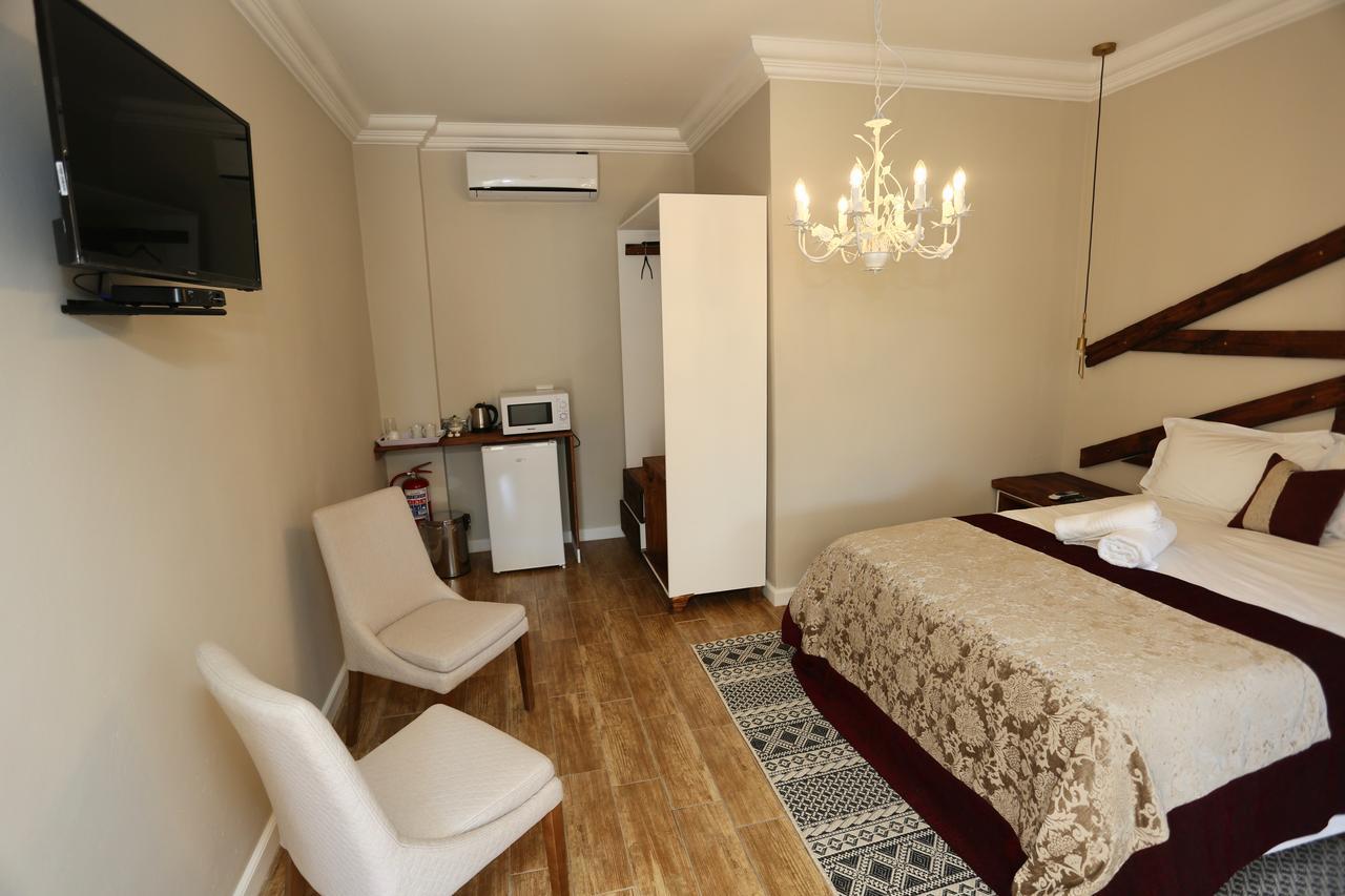 Boutique Guesthouse Mariental Bagian luar foto