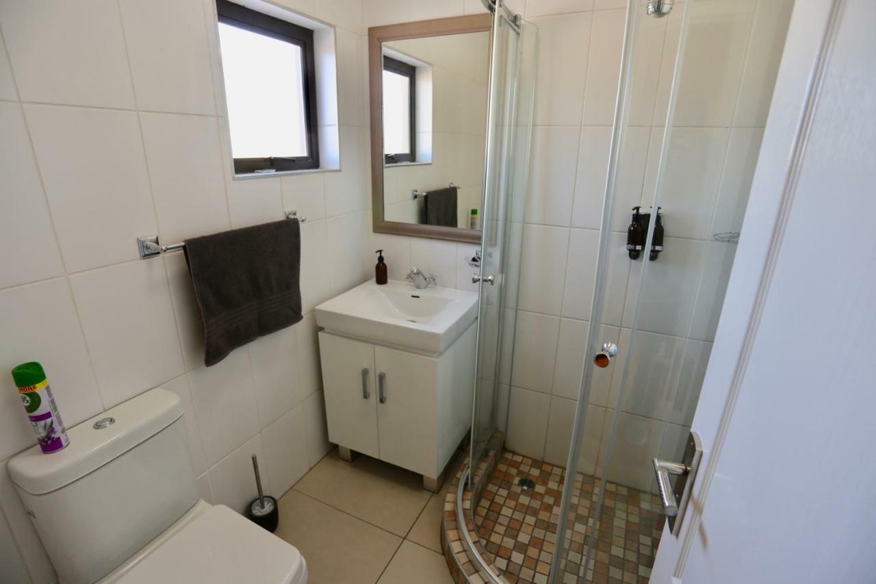 Boutique Guesthouse Mariental Bagian luar foto
